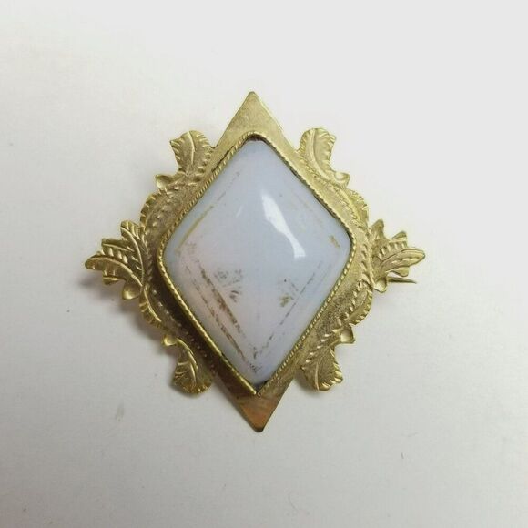 Antique Victorian Style C Clasp Glass Cabochon Brooch Gold Tone Frame Estate - Picture 5 of 6